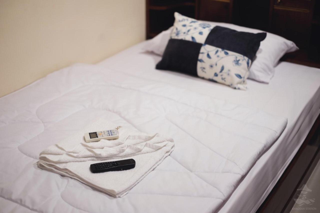 Khaosan Station (Adults Only) Hostel Bangkok Kültér fotó