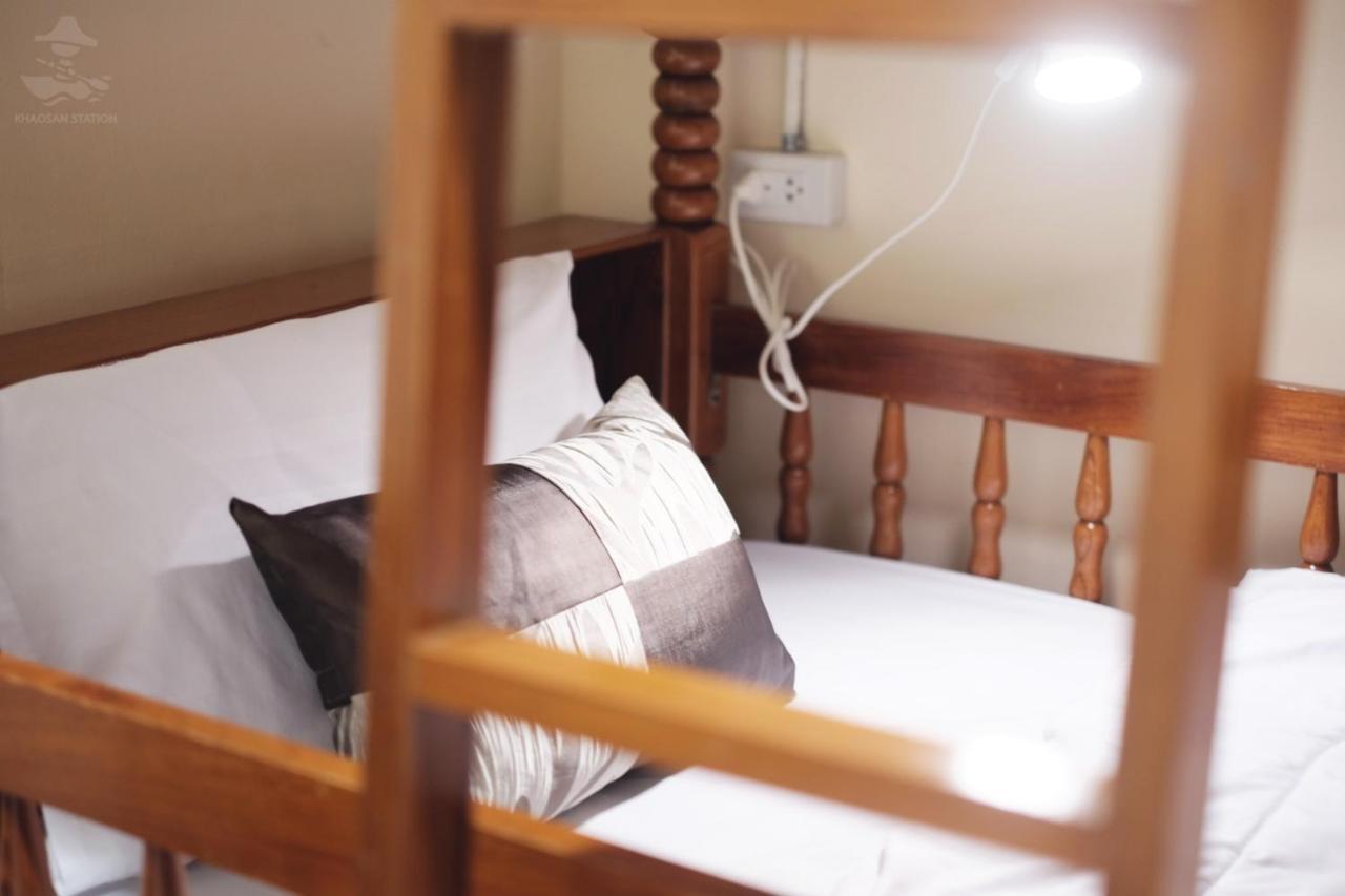 Khaosan Station (Adults Only) Hostel Bangkok Kültér fotó