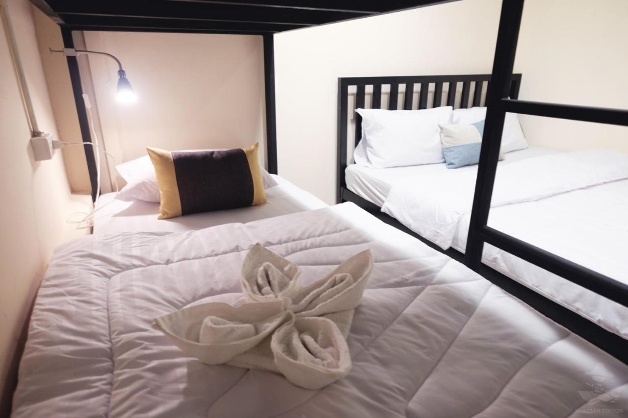 Khaosan Station (Adults Only) Hostel Bangkok Kültér fotó